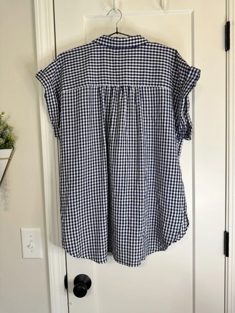 LOFT Gingham Button Front Top - Picture 5 of 5